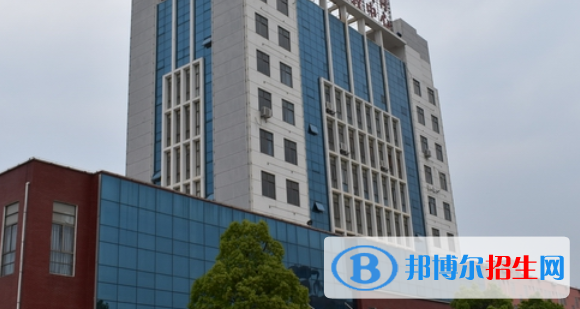 安慶市宜城科技學校網(wǎng)站網(wǎng)址