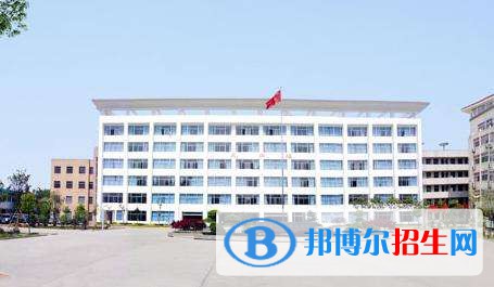 徐州經(jīng)貿(mào)高等職業(yè)學(xué)校怎么樣、好不好