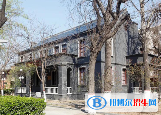 保定第一中學(xué)2021年學(xué)費(fèi)、收費(fèi)多少