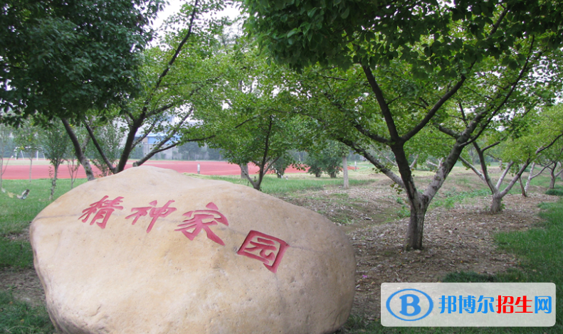 宜興張渚高級(jí)中學(xué)2021年招生辦聯(lián)系電話
