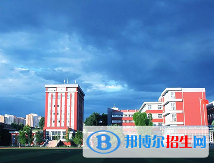 承德第二中學(xué)2021年報名條件、招生要求、招生對象