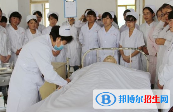 蘭州2021年初中生報什么衛(wèi)校最好