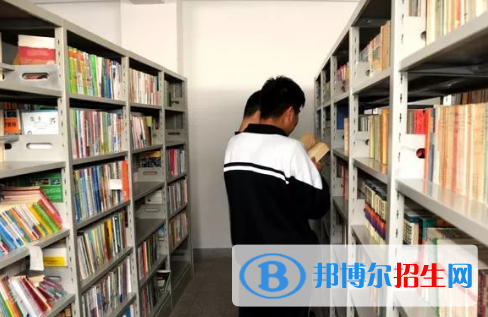 蘭州第四中學招生辦聯(lián)系電話