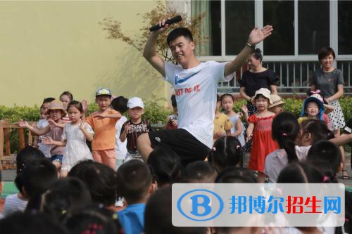 貴陽2021年男生上什么幼師學校比較好