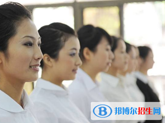 武漢2021年航空服務(wù)學校里面都有哪些專業(yè)