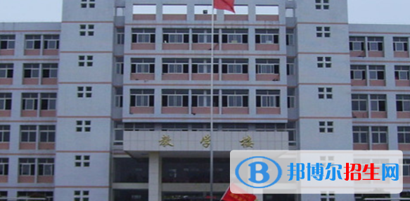 阜陽職業(yè)技術學院2021年招生辦聯(lián)系電話