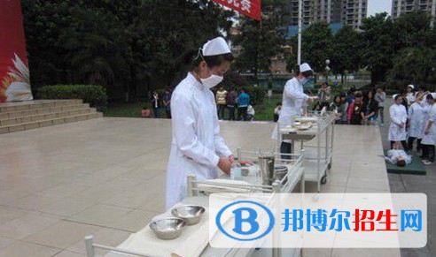 成都2021年讀衛(wèi)校學什么好