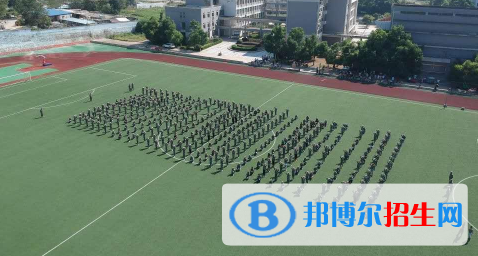 鳳陽(yáng)科技學(xué)校2021年招生辦聯(lián)系電話(huà)