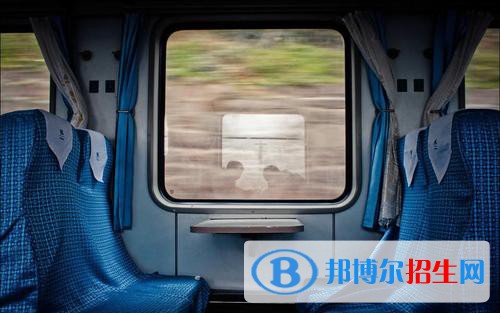 西安2021年讀鐵路學(xué)校需要什么證件