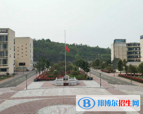 霍山職業(yè)學(xué)校2021年報(bào)名條件、招生要求、招生對(duì)象