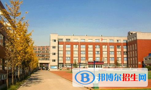 成都2021年現(xiàn)在中專學(xué)校學(xué)什么專業(yè)好