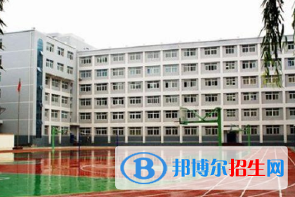 甘肅2021年初中畢業(yè)可以讀什么中專學(xué)校