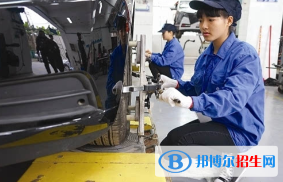 貴州2021年哪個(gè)汽修學(xué)校比較好