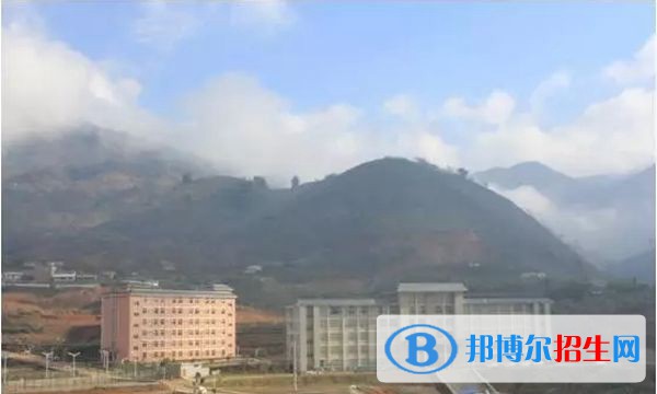 金平縣職業(yè)高級(jí)中學(xué)2021年招生錄取分?jǐn)?shù)線