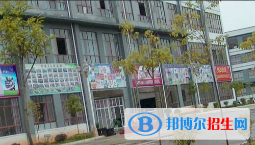 黔西南州英才職業(yè)技術(shù)學(xué)校怎么樣、好不好