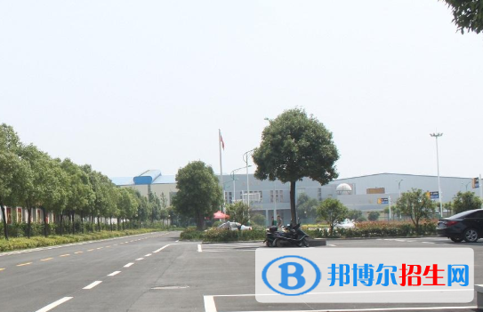 浙江2021年上中專學(xué)校有用嗎