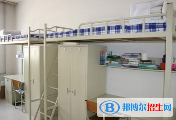 邛崍平樂中學(xué)2021年宿舍條件