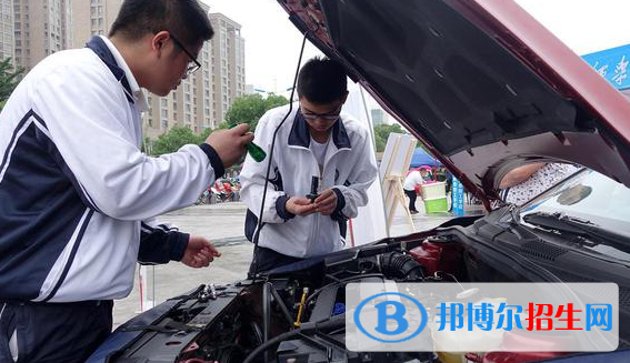 貴州汽修學(xué)校學(xué)什么