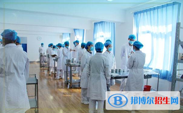 重慶2022年女生讀護(hù)理學(xué)校