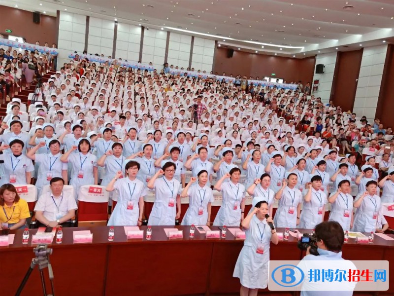 紅河州衛(wèi)生護理學(xué)校地址在哪里