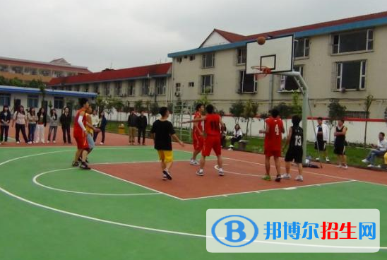 成都2021年初中畢業(yè)能上中專學(xué)校