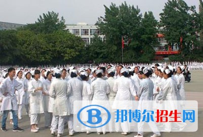 成都華大醫(yī)藥衛(wèi)生學(xué)校2021年學(xué)費(fèi)、收費(fèi)多少