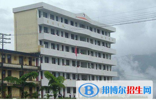 綠春縣民族職業(yè)高級中學怎么樣，好不好