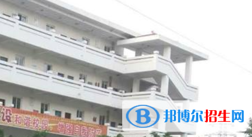 綿陽服裝職業(yè)技術(shù)學(xué)校怎么樣、好不好