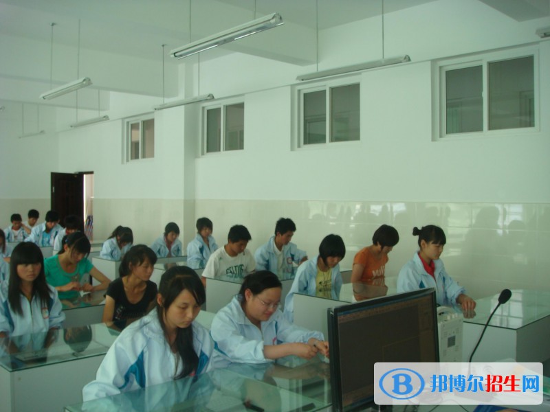 晉寧縣職業(yè)高級(jí)中學(xué)2021年招生錄取分?jǐn)?shù)線