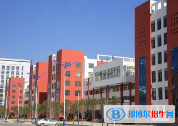 曲靖技工學(xué)校2021年招生辦聯(lián)系電話