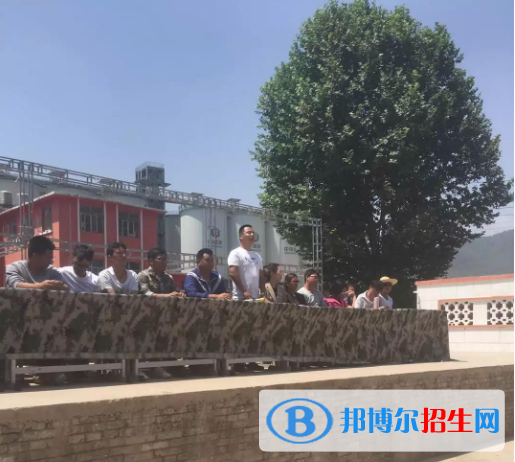 云南省電力技工學(xué)校2021年學(xué)費、收費多少