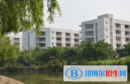 四川現(xiàn)代職業(yè)學(xué)院五年制大專2021年招生錄取分?jǐn)?shù)線