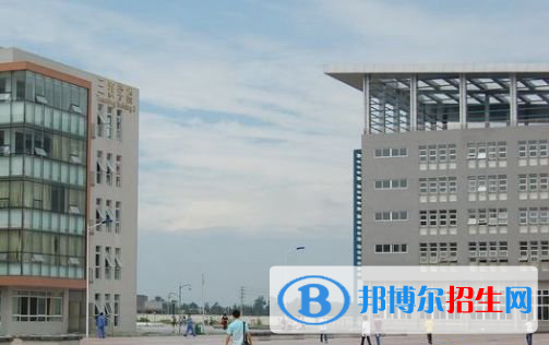 昆明市第二職業(yè)中等專業(yè)學校怎么樣，好不好