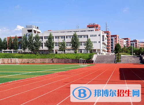 成都工業(yè)職業(yè)技術(shù)學(xué)院五年制大專(zhuān)學(xué)校地址在哪里