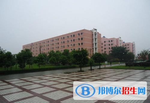 四川航天職業(yè)技術(shù)學(xué)院五年制大專學(xué)校2021年學(xué)費(fèi)、收費(fèi)多少