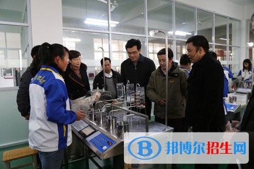 昆明現(xiàn)代科技學(xué)校2021年學(xué)費(fèi)、收費(fèi)多少