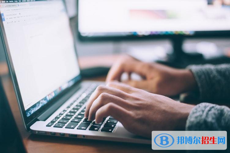 貴州2021年讀計(jì)算機(jī)學(xué)?？梢钥即髮W(xué)嗎