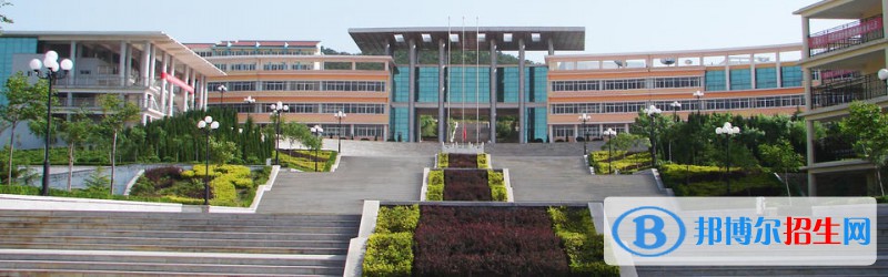 威海衛(wèi)生學(xué)校2021年學(xué)費(fèi)、收費(fèi)多少