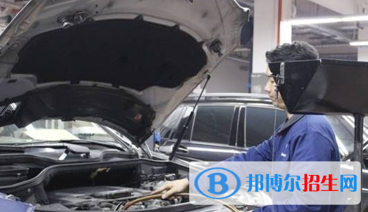 貴陽(yáng)2021年哪個(gè)學(xué)校有汽修學(xué)校
