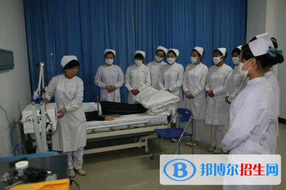 重慶2022年讀護(hù)理學(xué)校需要什么