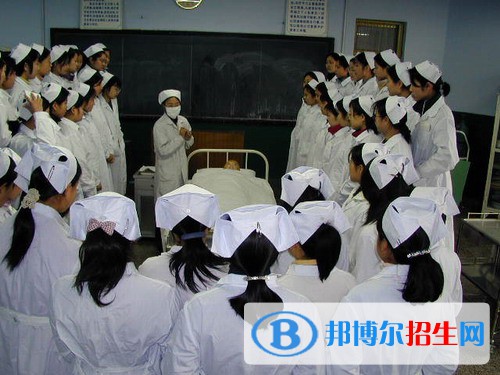 云南2021年衛(wèi)校哪個(gè)專(zhuān)業(yè)好