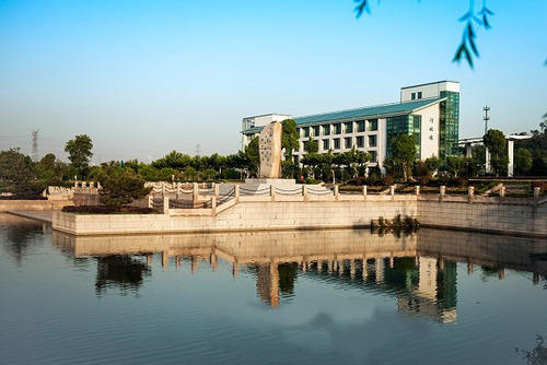 南京工業(yè)職業(yè)技術大學是幾專