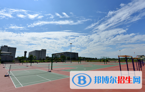 成都2021年中專男生學(xué)什么專業(yè)