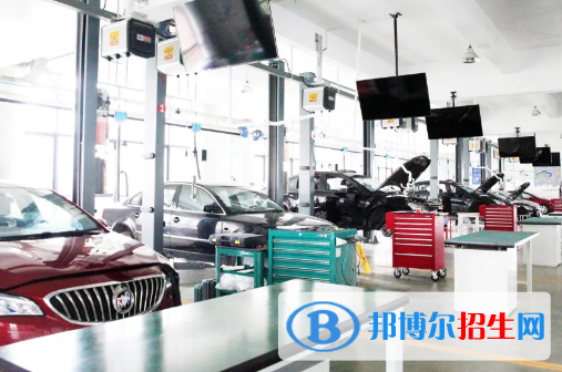 貴陽(yáng)2021年哪個(gè)汽修學(xué)校比較好就業(yè)