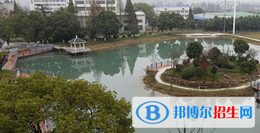 安徽工業(yè)經(jīng)濟(jì)職業(yè)技術(shù)學(xué)院怎么樣、好不好