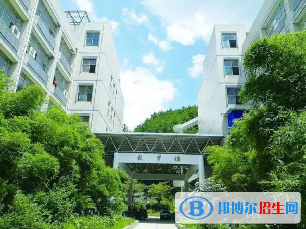 貴陽2021年適合女生的計算機學校