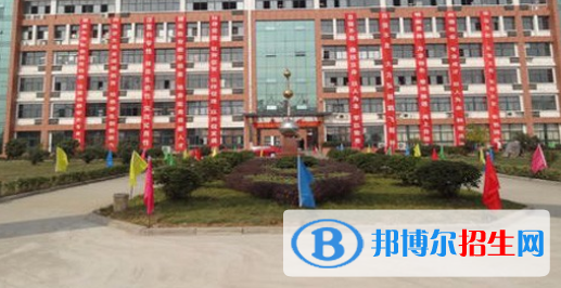 六安市鵬飛職業(yè)中專學(xué)校怎么樣、好不好