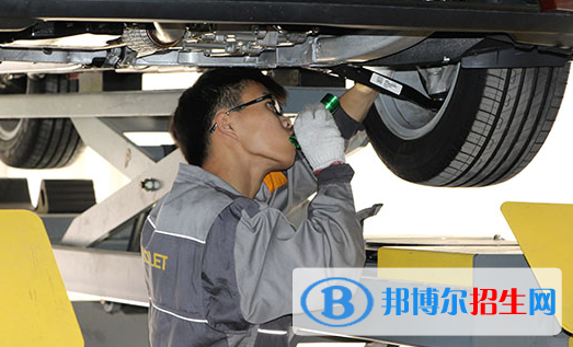 貴陽(yáng)2021年公辦的汽修學(xué)校