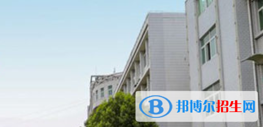 利辛機(jī)電科技學(xué)校2021年招生辦聯(lián)系電話 