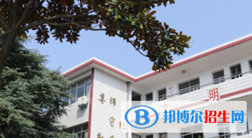 安徽2021年上中專學校要分數(shù)嗎